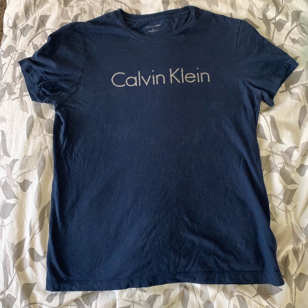 CALVIN KLEIN T-SHIRT